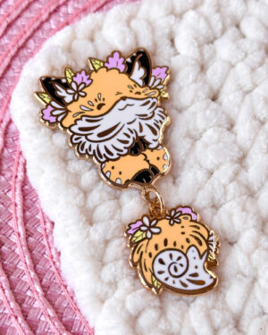 Cozy Red Fox Dangle-Tail Enamel Pin Badge