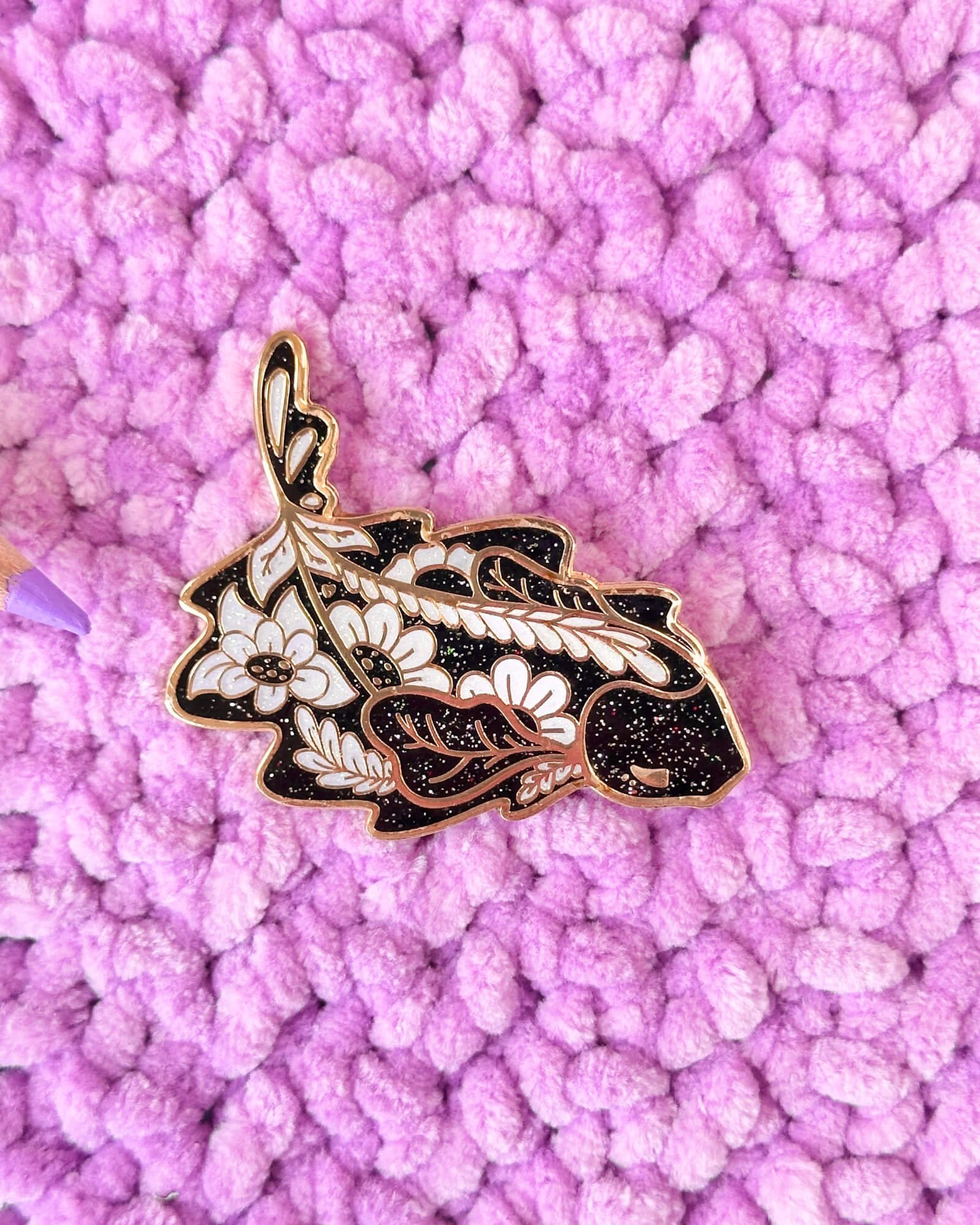 Iridescent Glitter Ghost Knifefish Enamel Pin Badge - Designed by Evy Benita - All Rights Reserved (4) - Evy Benita